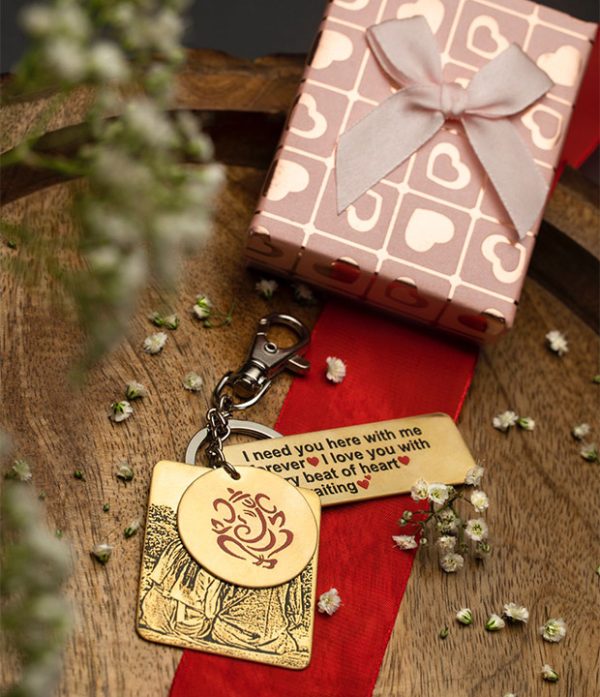 Personalized Triple-Plate Brass Customized Keychain
